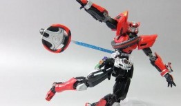 假面骑士模型最新爆料,神秘新形态首次亮相，惊喜连连！